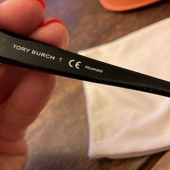 Tory Burch Sunglasses - Picture 5 of 6